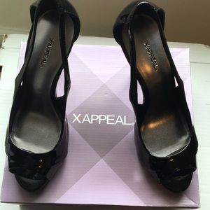 **SOLD** Black peep toe heels